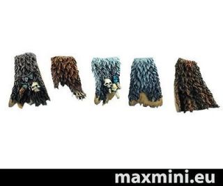 MAXMINI Fur Cloaks (5) NIB  / cheap inter
