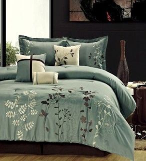 8pc Luxury Bedding Set  Sea Green/Ivory 
