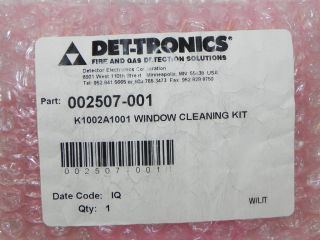NEW DET TRONICS 002507 001 WINDOW CLEANING KIT K1002A1001
