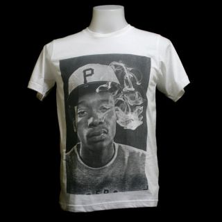 Wiz Khalifa Smoking Black & Yellow Pirates Hat Hip Hop T Shirt