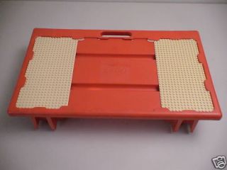 LEGO STORAGE CASE / TABLE VINTAGE RED W TAN BASE PLATES