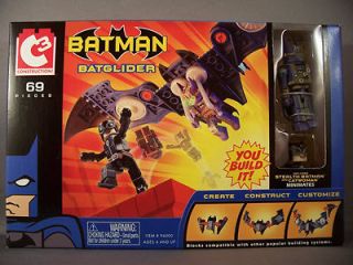 C3 Batglider w/ Batman and Catwoman Minimates Figures