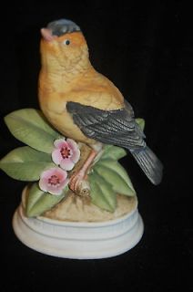 Ceramic Goldfinch Gold Finch Bird Figurine #7250 Ltd. Ed. Series