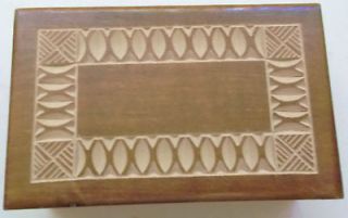 Steinbach carved wooden trinket box Kathe Wohlfahrt Pralent Volkskunst