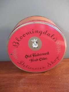 VINTAGE RED  OLD FASHIONED FRUIT CAKE LARGE 8 TIN CAN