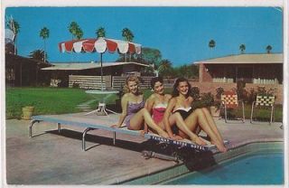 McAllen Texas Postcard Fairway Motor Hotel 3 Pretty Girls on Diving