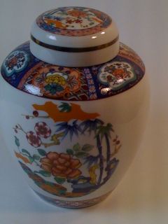 LOVELY GINGER JAR IN VERY EXCELLENT CONDITION, IMARI WARE