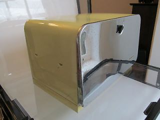 Vintage butter yellow chrome bread box shelf cutting board Lincoln
