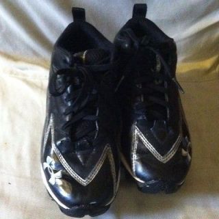 Under Armour Baseball Cleats Youth Size 3