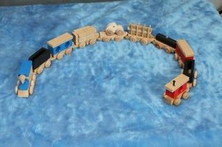 CHILDRENS HANDCRAFTED WOODEN TOY TRAIN ENGINE + 9 CARS