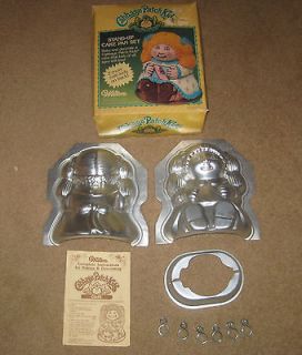 WILTON 3 D STAND UP CABBAGE PATCH KID / DOLL CAKE PAN with BOX
