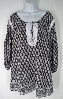 Calypso Christian Celle Black & White Crochet lace Keyhole Cotton