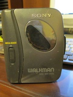Sony Portable Cassette Tape Player WALKMAN MEGA BASS AVLS Anti Rolling