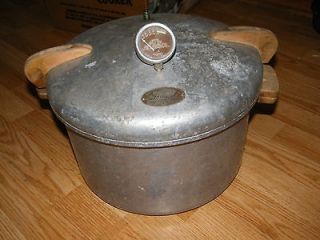 Vintage NATIONAL PRESSURE COOKER CO. 8 QT. Canner/Cooker good FREE