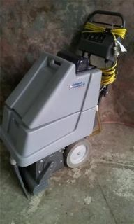 NILFISK ADVANCE AQUACLEAN 15 CARPET CLEANER EXTRACTOR NICE CONDITION
