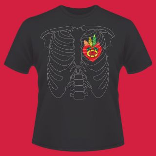 CHICAGO BLACKHAWKS SKELETON BONES HEART T SHIRT WITH FEATHERS AND