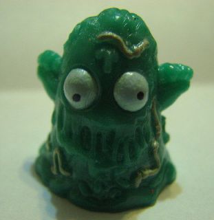 the trash pack # 155 COMPOST MONSTER special edition glow in the dark