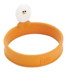 Pack Eggy Egg Shaper Ring by Joe Makes Your Fried Egg Fit Your Bun