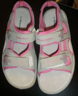 BRAND NEW Girls Pink & Gray Sandals by BROOKS Size 4