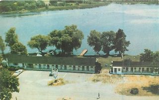 1950s Vintage Postcard Edgewater Motel Highway 2 NAPANEE Ontario