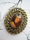 VINTAGE GOLD TONE PAINTED LADY PORTRAITURE 50s MARKED  GERRYS PIN