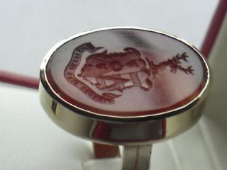 LARGE MENS ANTIQUE 14K GOLD RING w/ AGATE INTAGLIO ARMORIAL / FAMILY