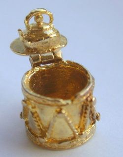 FULLY HALLMARKED VINTAGE 9CT GOLD KETTLE DRUM CHARM NICE QUALITY