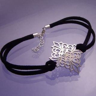 Elizabethan Knot Garden Strl Silver $ Black Chord Bracelet  Design