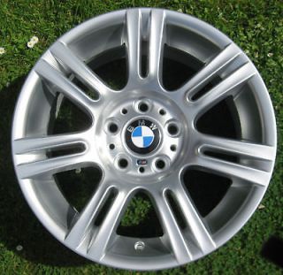 One BMW 17 M Double Spoke Alloy Wheel 8.5J Rear E90 E91 E92 E93 3 194