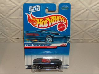 Hot Wheels 65 Vette 2000 First Editions 19 36