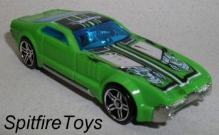 Hot Wheels Country Club Muscle Green Track Set Race Car