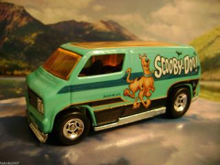 Custom 77 Dodge Van 2012 Hot Wheels Nostalgia Series Scooby Doo