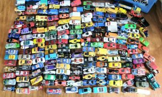 Lot 189 Vintage Cars TrucksTonka, Hotwheels, Matchbox, Maisto Lesney