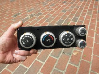 6390 05 08 Nissan Titan AC Heat Air Temp Control Switch Panel Unit