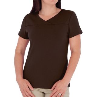 Royal Robbins Kick Back Crossover Shirt   UPF 40+  Short Sleeve (For Women)   DARK DAFFODIL (M )