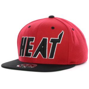 Miami Heat Mitchell and Ness Jersey Hook Fitted Cap