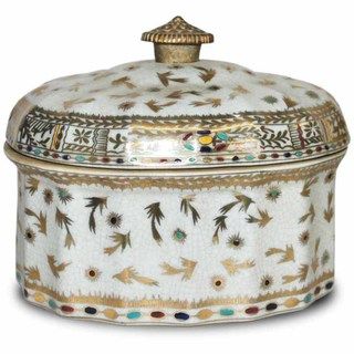 Golden Hays Oval Porcelain Cover Box
