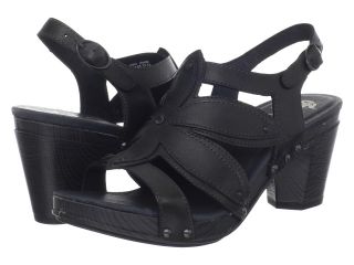 Dansko Nina Womens 1 2 inch heel Shoes (Black)