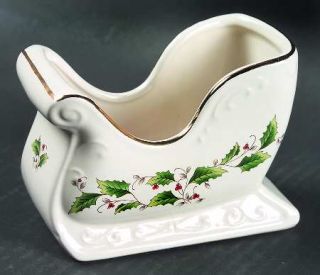 Royal Limited Holly Holiday Small Sleigh, Fine China Dinnerware   Holly/Band, Go