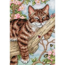 Gold Collection Petite Napping Kitten Counted Cross Stitch K 5x7