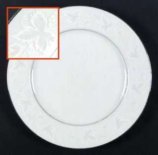 International Fascination Dinner Plate, Fine China Dinnerware   White Leaves&Ber