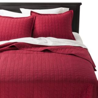 Threshold Vintage Washed Solid Quilt   Raspberry (King)