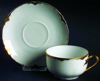 Thomas Tho33 Flat Cup & Saucer Set, Fine China Dinnerware   Scalloped, White Wit