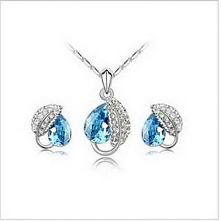 Unique Alloy With Crystal / Rhinestone Womens Jewelry Set Including Necklace,Earrings(More Colors)