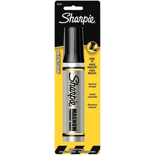 Sharpie Chisel Tip Magnum Black Permanent Marker (BlackModel 44101PPPack of 1Plastic  )