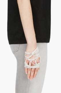 Arielle De Pinto Silver Microchain Webbed Glove