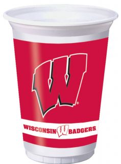 Wisconsin Badgers 20 oz. Plastic Cups